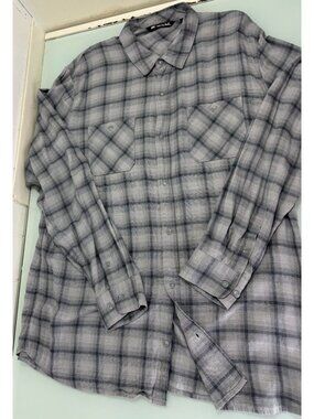 Travis Mathew Shirt Mens XXL 2XL Lightweight Rayon Cotton Button Up Long Sleeve